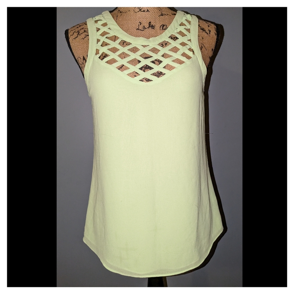 Vestique boutique small dressy Tank Top